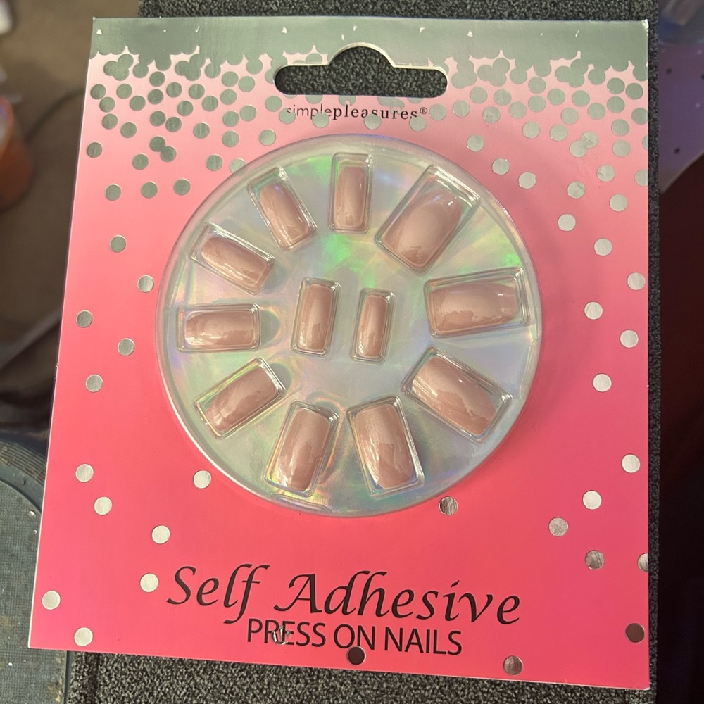 NEW SimplePleasures Self Adhesive Pale Pink Press On Nails